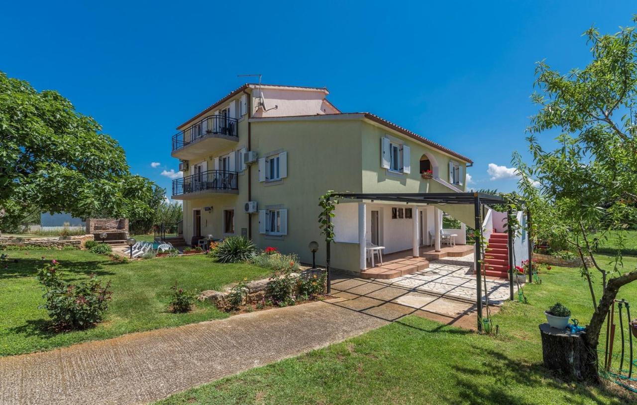 פאז'אנה Apartments Stanko מראה חיצוני תמונה